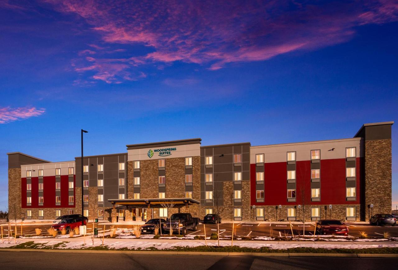 Woodspring Suites Thornton-North Denver מראה חיצוני תמונה