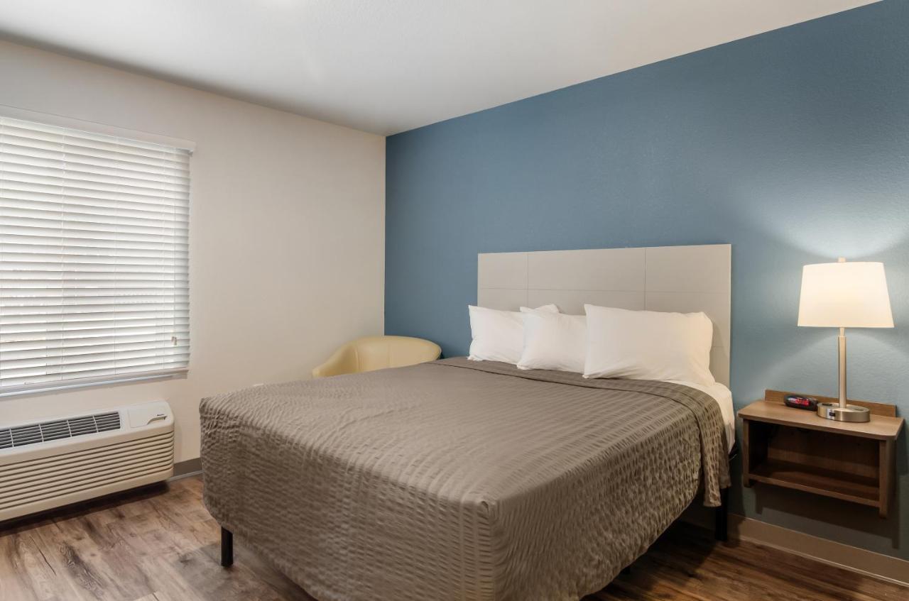 Woodspring Suites Thornton-North Denver מראה חיצוני תמונה