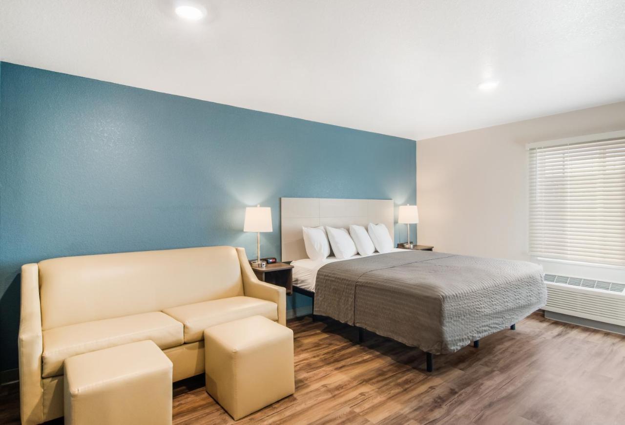 Woodspring Suites Thornton-North Denver מראה חיצוני תמונה