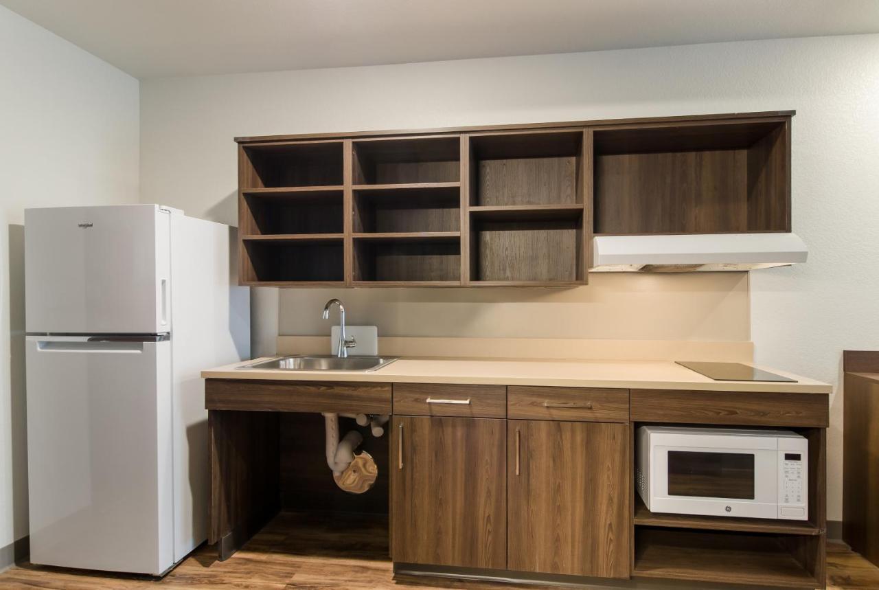 Woodspring Suites Thornton-North Denver מראה חיצוני תמונה