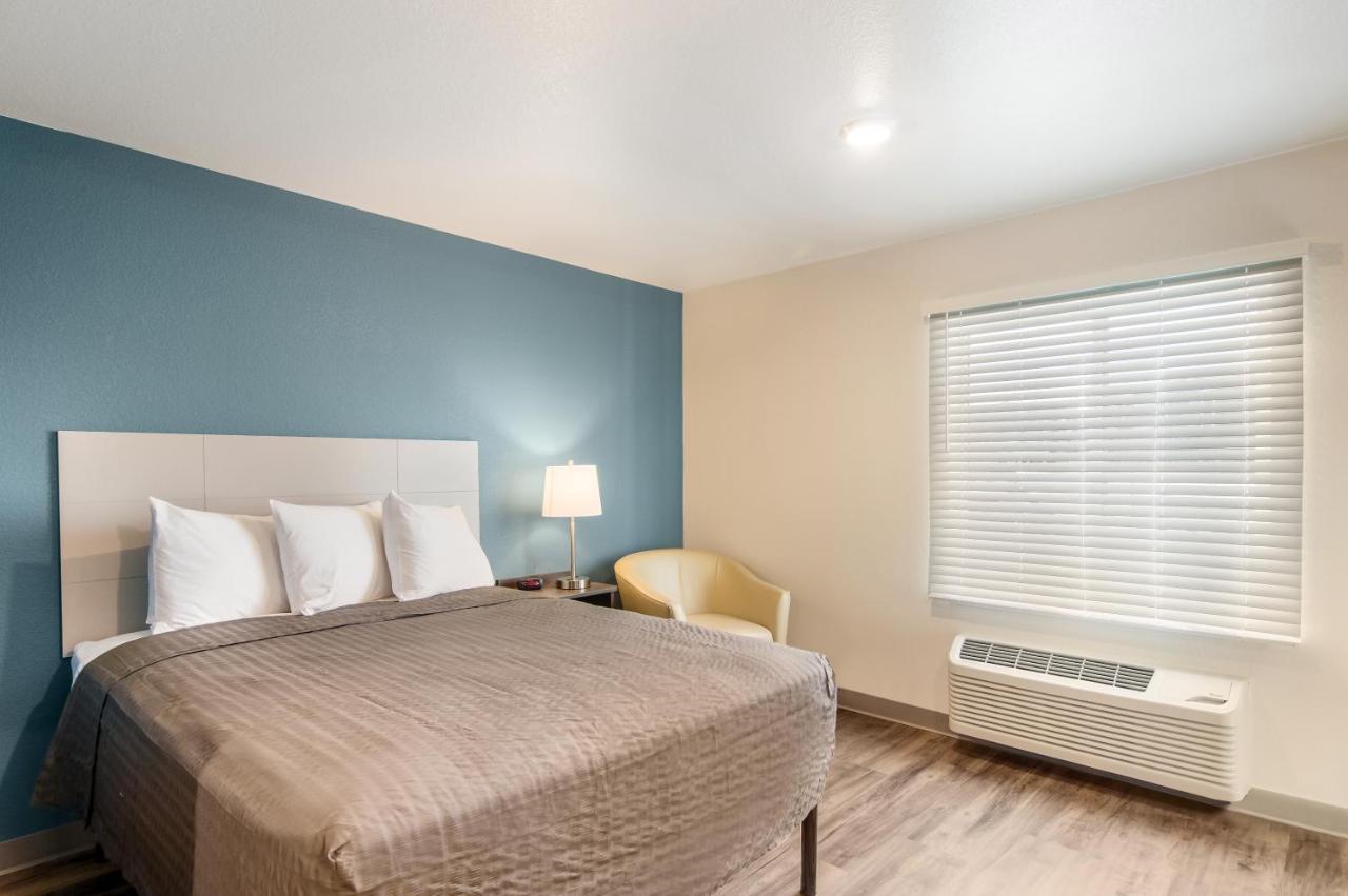 Woodspring Suites Thornton-North Denver מראה חיצוני תמונה