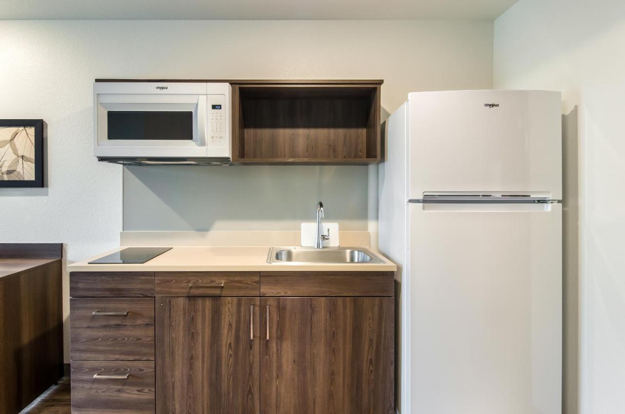 Woodspring Suites Thornton-North Denver מראה חיצוני תמונה