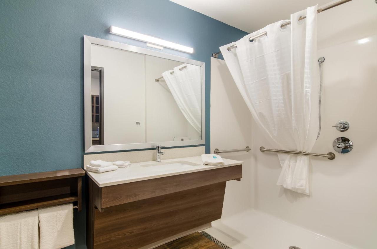 Woodspring Suites Thornton-North Denver מראה חיצוני תמונה